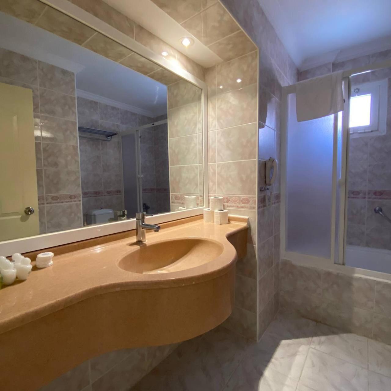 Pine Club Apart Hotel Kuşadası Ngoại thất bức ảnh