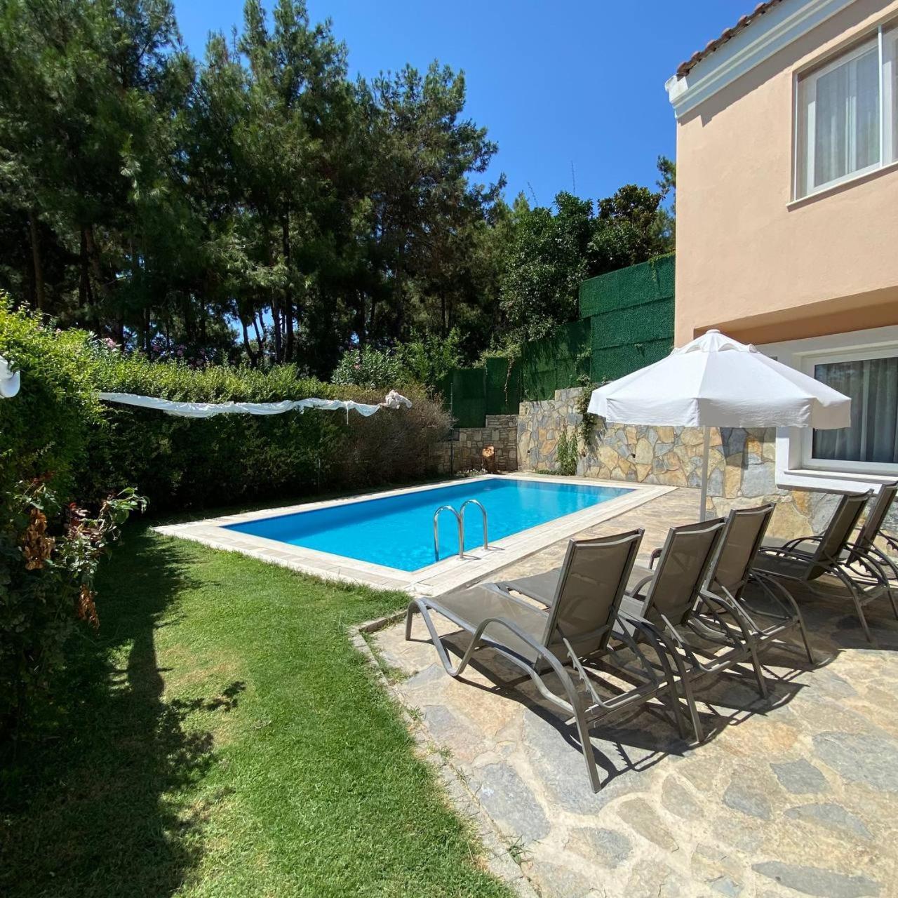 Pine Club Apart Hotel Kuşadası Ngoại thất bức ảnh