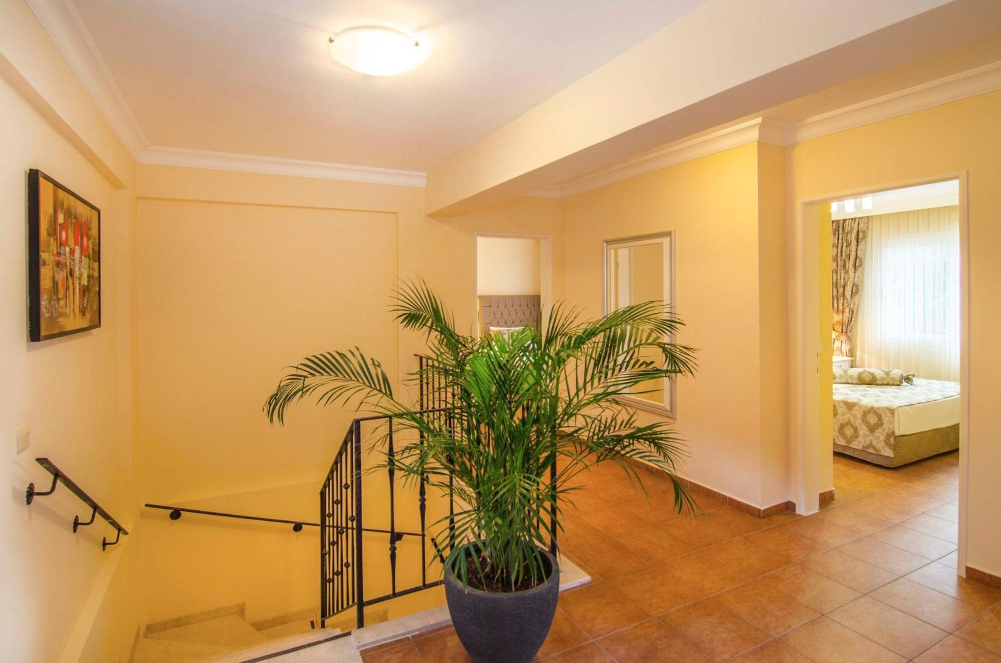 Pine Club Apart Hotel Kuşadası Ngoại thất bức ảnh