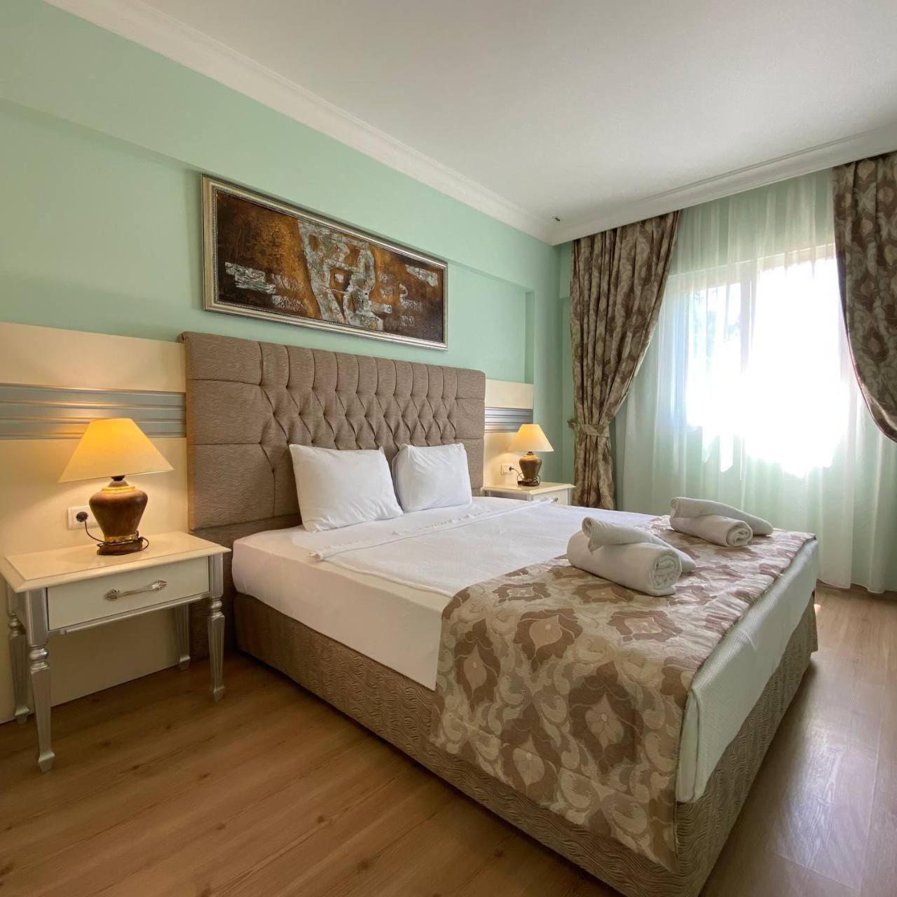Pine Club Apart Hotel Kuşadası Ngoại thất bức ảnh