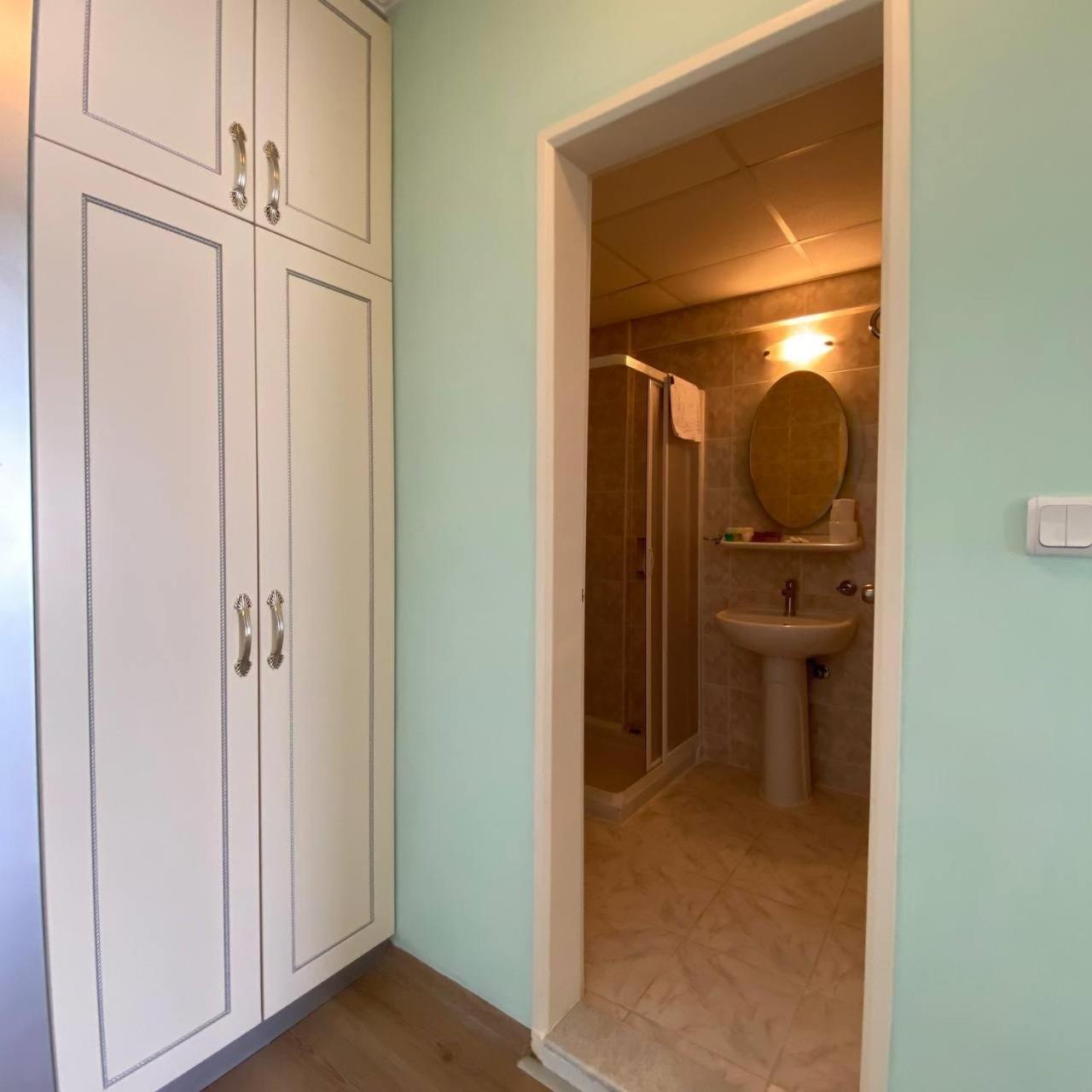 Pine Club Apart Hotel Kuşadası Ngoại thất bức ảnh